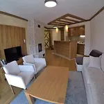 Lux B432 Vucko - Private Host 4*