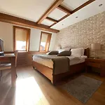 Lux B432 Vucko - Private Host 4*
